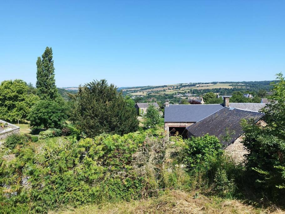 Villa Chalet Des Roches Roche D'Oetre Suisse Normande à Saint-Philbert-sur-Orne Extérieur photo